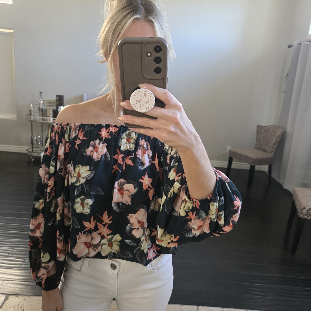 Floral Off-Shoulder Top - Black